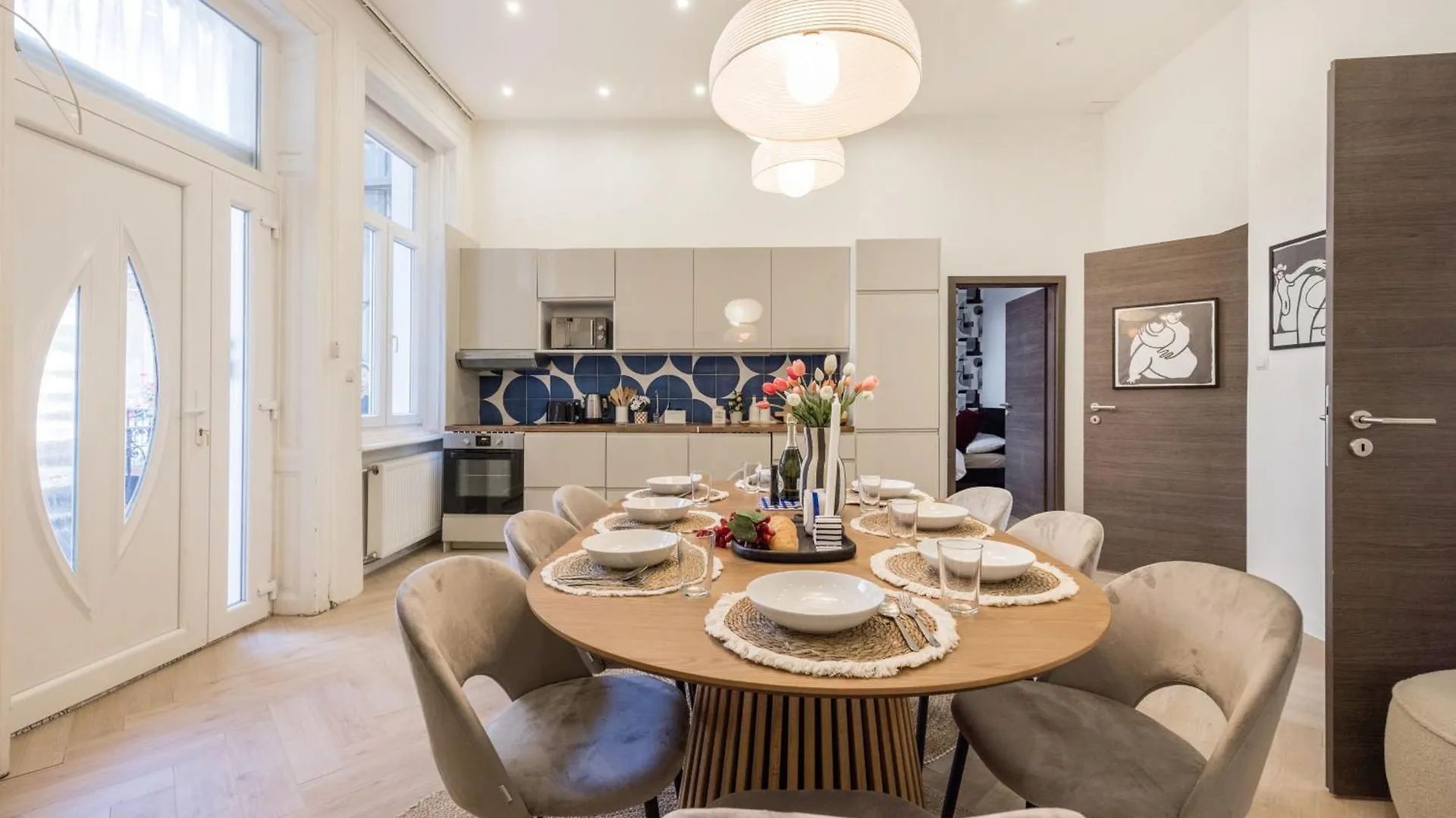 公寓 Spacious 5Br By Opera, Liszt Ferenc & City Centre 布达佩斯