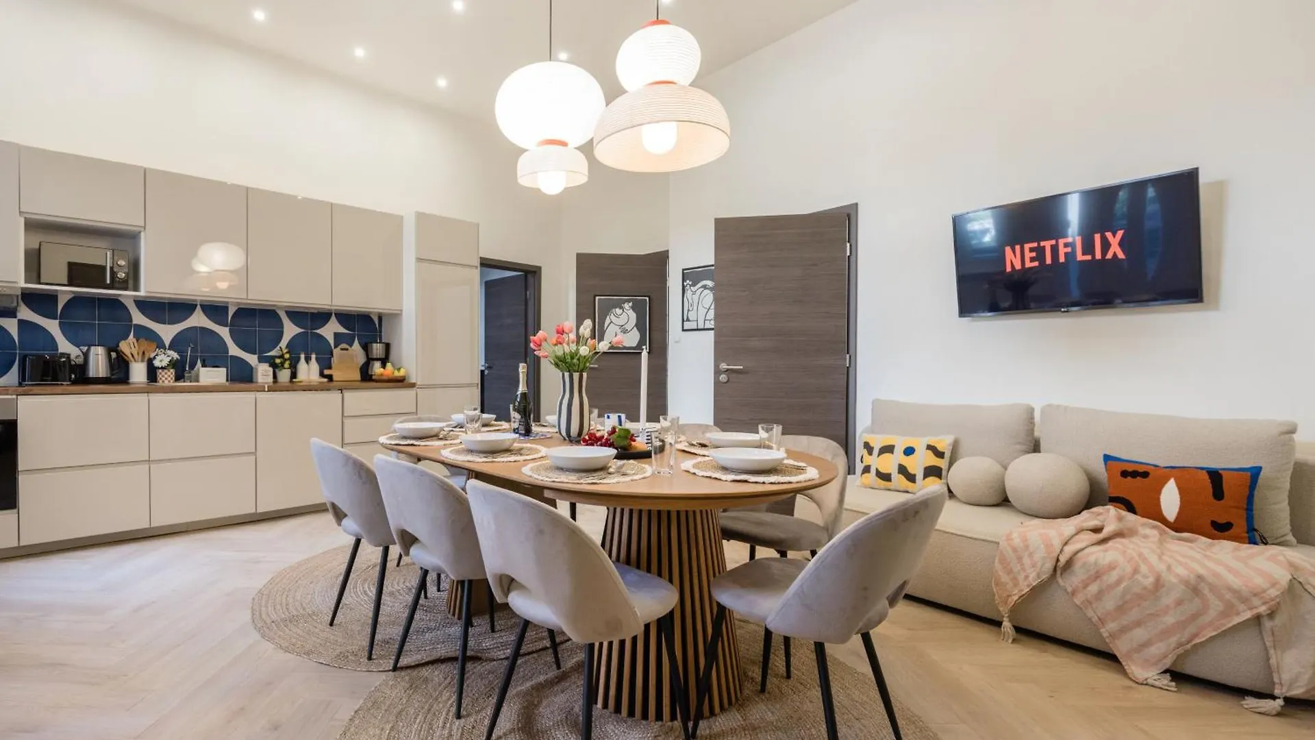 公寓 Spacious 5Br By Opera, Liszt Ferenc & City Centre 布达佩斯